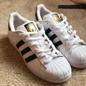 Adidas superstar womens size 6.5